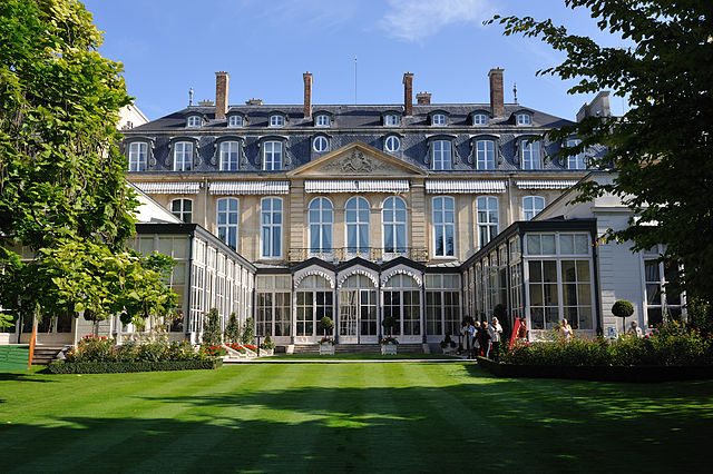 Hôtel de Charost, residence of the British Ambassador, 39 rue du Faubourg Saint-Honoré, Paris, France. View from of the garden.